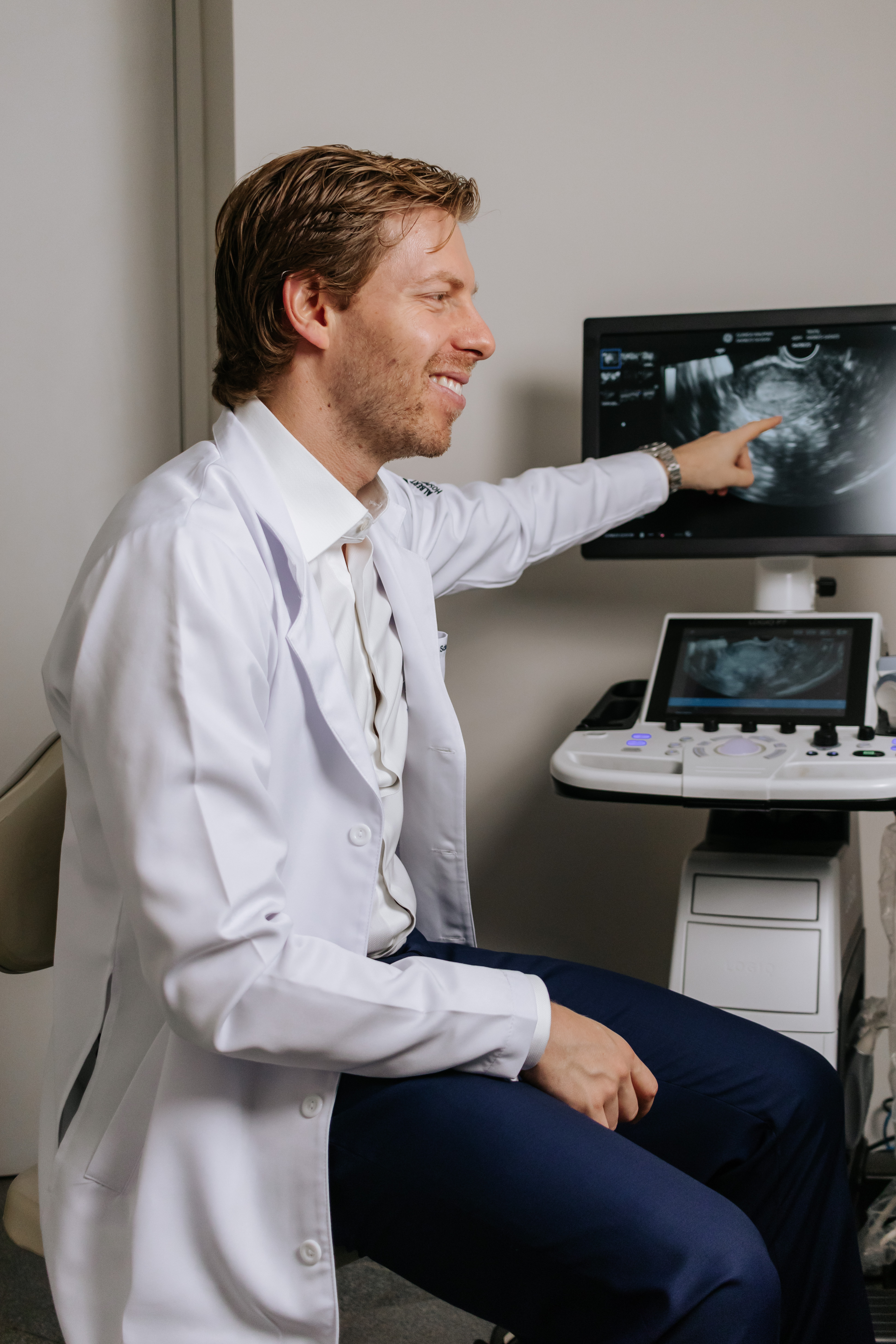 Dr. Denis Schapira Wajman